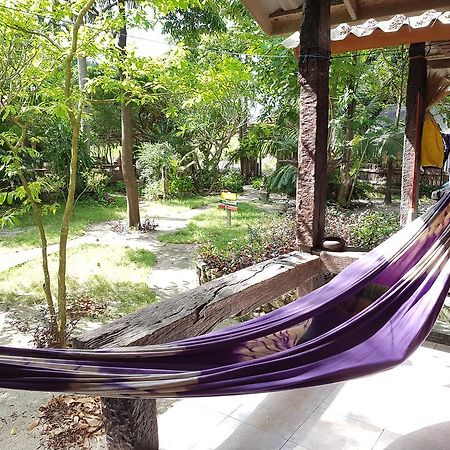 Bamboo Bungalow - Тонг Най Пан Яй Екстериор снимка